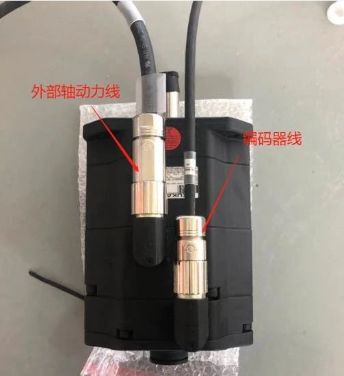 庫卡機(jī)器人外部軸配置辦法十步走